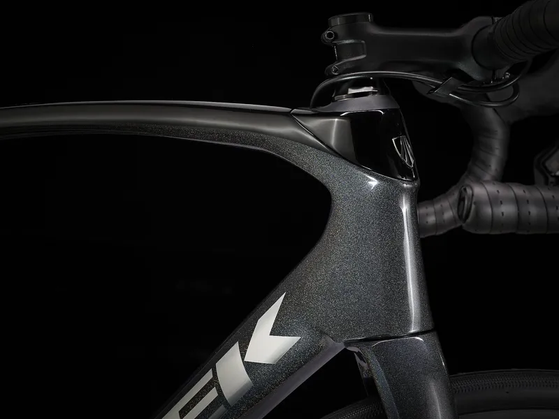 2022 Trek Domane SLR 7 Road Bike Dark Prismatic and Trek Black-6